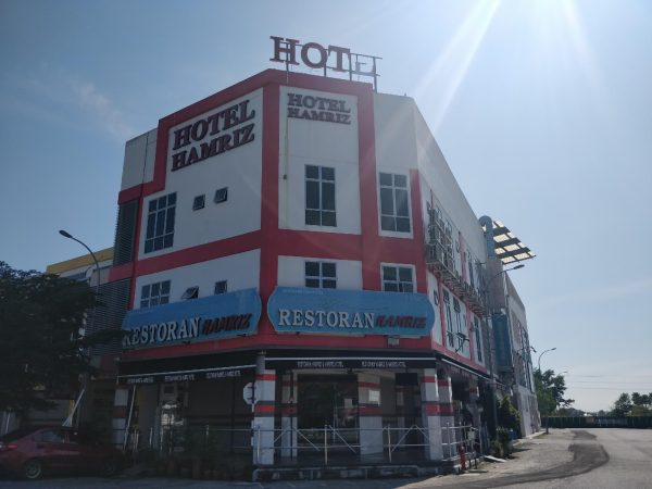 OYO 89792 Hamriz Hotel - Image 4